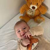 Le premier doudou, celui qu’on garde pour toujours. Bienvenue dans ta nouvelle famille, Balou ! 🧸

Ne sont-ils pas adorables ? 🥰

📸 @julybqrt