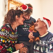 La magie de Noël est là ❤
Pour le plus grand bonheur des petits, mais aussi des grands !

➡ Alors cette année, quel Pelucho souhaiteriez-vous découvrir sous le sapin ? 🎄

#bouillotteseche #bouillottemicroonde #chaleur #ideecadeauenfant #ideecadeaubebe #resterauchaud #magiedenoel #noel #famille #ideecadeaunoel