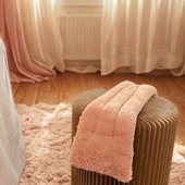 Un indispensable à garder près de son bureau (ou de sa table de nuit) pour dénouer les tensions avant qu'elles ne s'installent, nos tours de cou chauffants 🔥

Le poids naturel du blé français qui exerce une micro-pression relaxante, couplé aux vertus apaisantes de la lavande de Provence ainsi que la chaleur diffuse, vous procure une sensation de bien-être immédiat.
Un moment de pure détente à s'offrir à soi-même sans modération ❤

➡ Et vous ? Sur quelle partie de votre corps préférez-vous l'utiliser ?