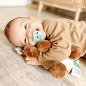 On dirait que Marie la Girafe a conquis le cœur de Noah, le fils de notre ambassadrice Blandine 💛🦒

Une peluche et une bouillotte à la fois, mais aussi le compagnon de jeu idéal pour vos petits bouts ✨
N'attendez plus et découvrez l'ensemble nos Pelucho sur notre site 

📸 @mum3boys2022 

#pelucho #peluchofamily #peluches #peluchebouillotte #bouillotte #bouillotteseche #enfants #doudouenfants #girafe  #doudou #nounours #teddybear #mignons #cute